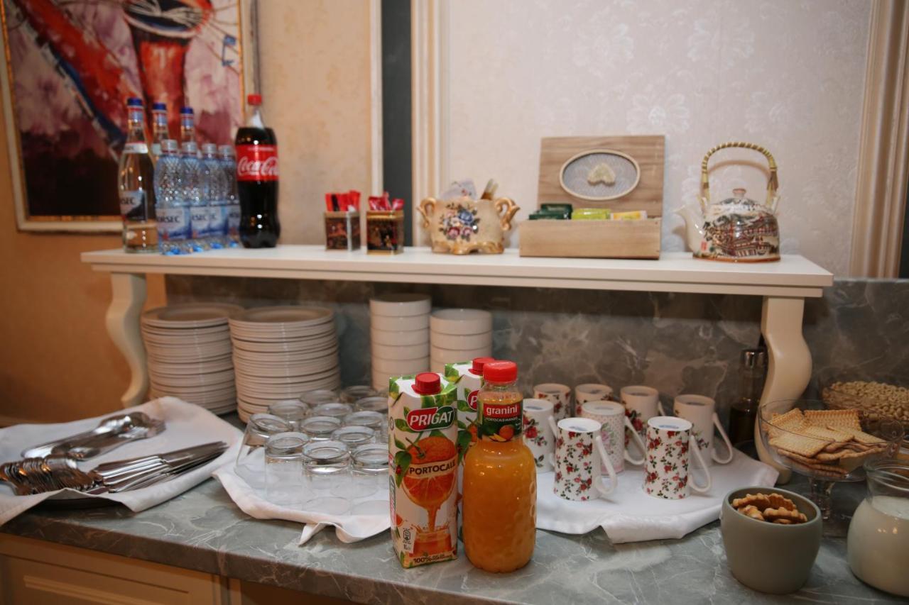 Valentino Rooms Focsani Ngoại thất bức ảnh