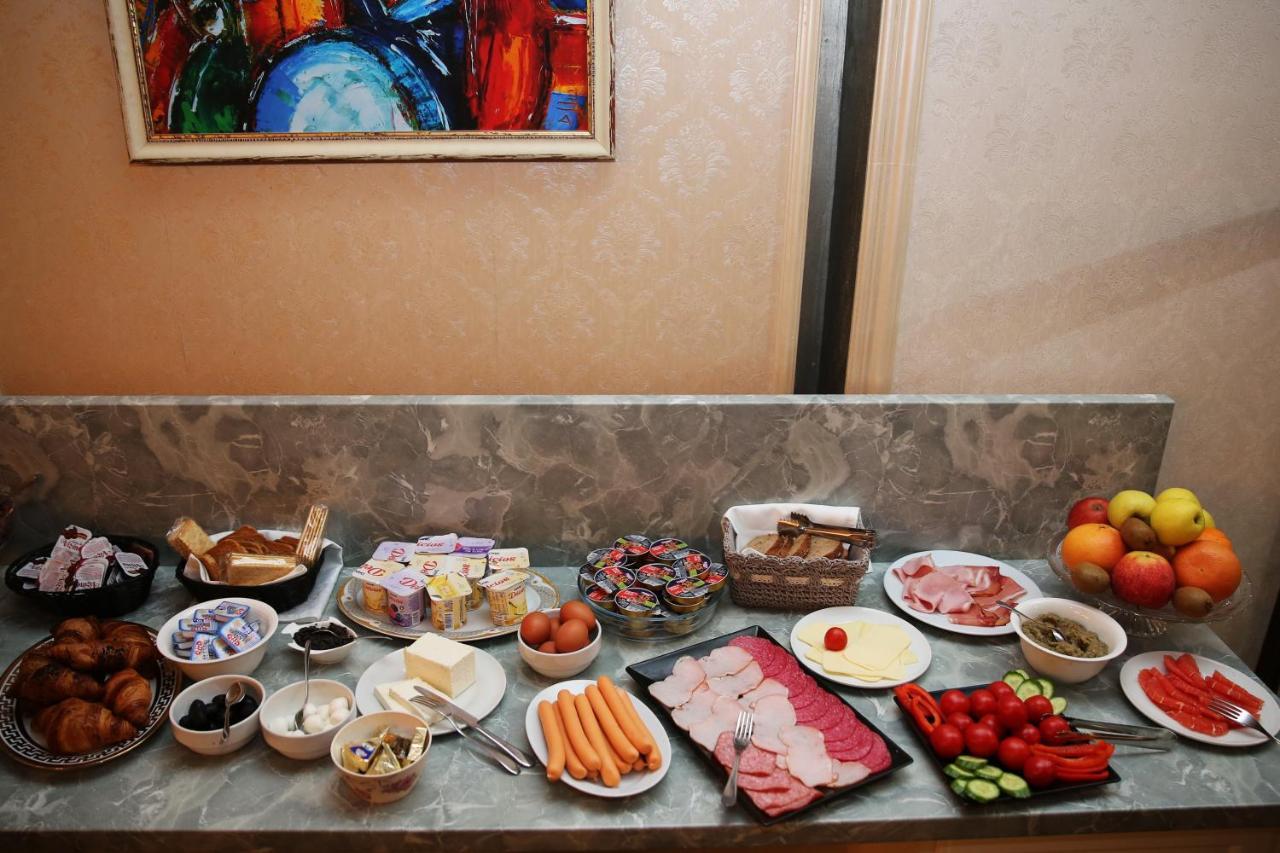 Valentino Rooms Focsani Ngoại thất bức ảnh